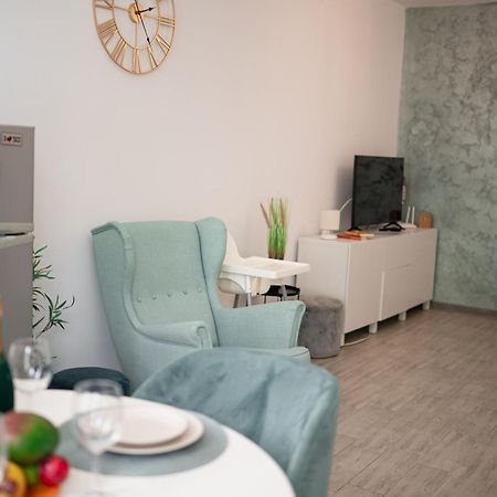 Sara Blu Apartment Spa And Pool Beach Resort Mamaia Exterior photo