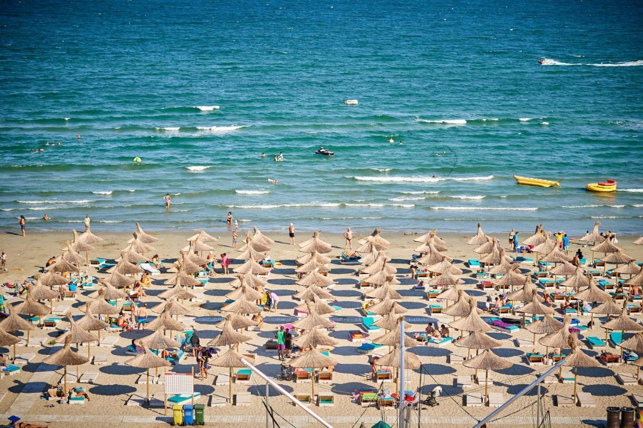 Sara Blu Apartment Spa And Pool Beach Resort Mamaia Exterior photo