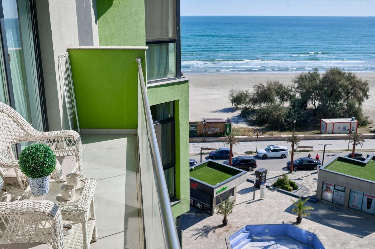 Sara Blu Apartment Spa And Pool Beach Resort Mamaia Exterior photo