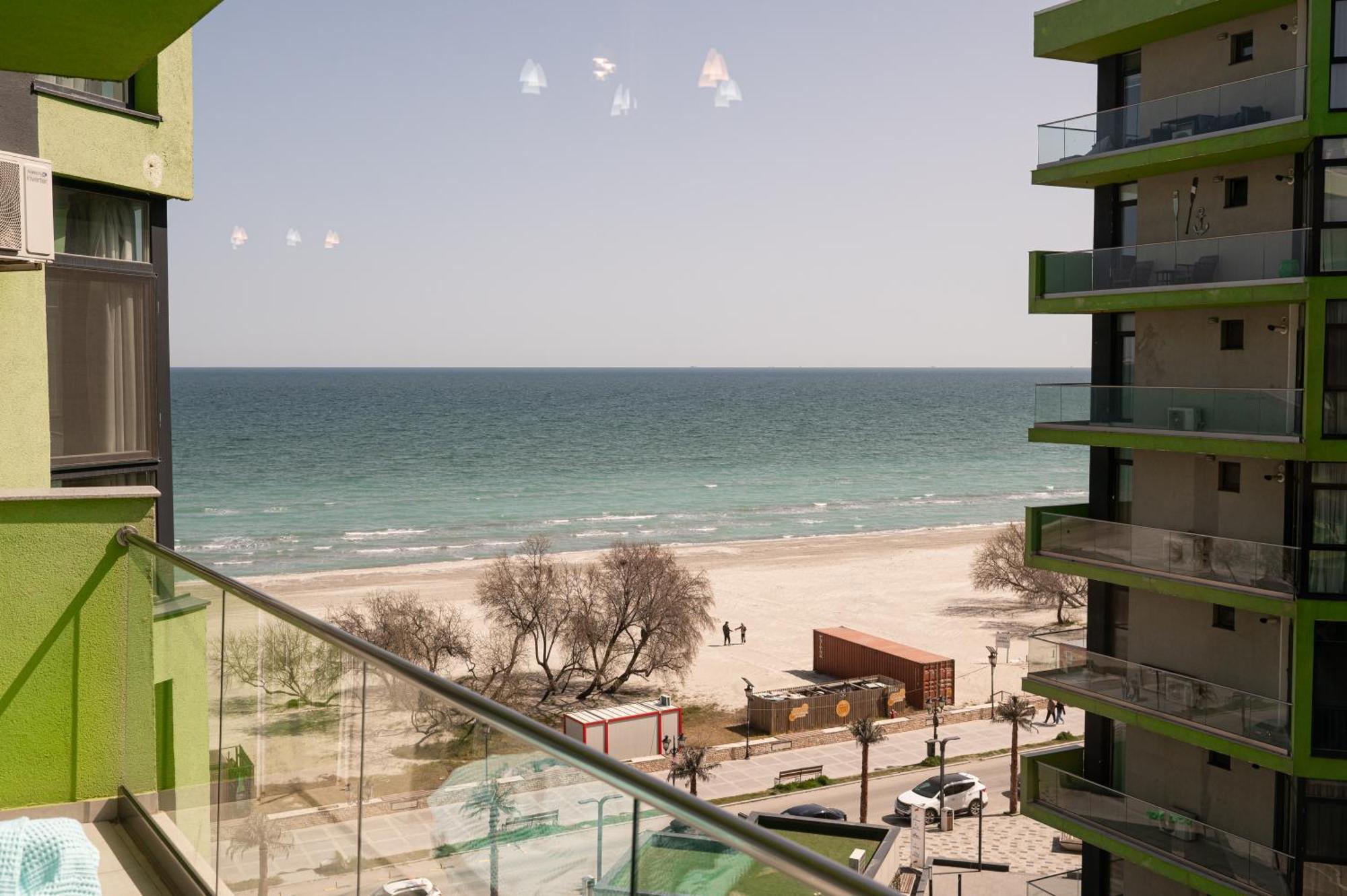 Sara Blu Apartment Spa And Pool Beach Resort Mamaia Exterior photo